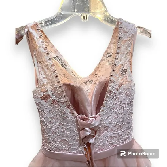 🌐 Madeline Gardner Mori Lee US 4 Blush tulle formal dress