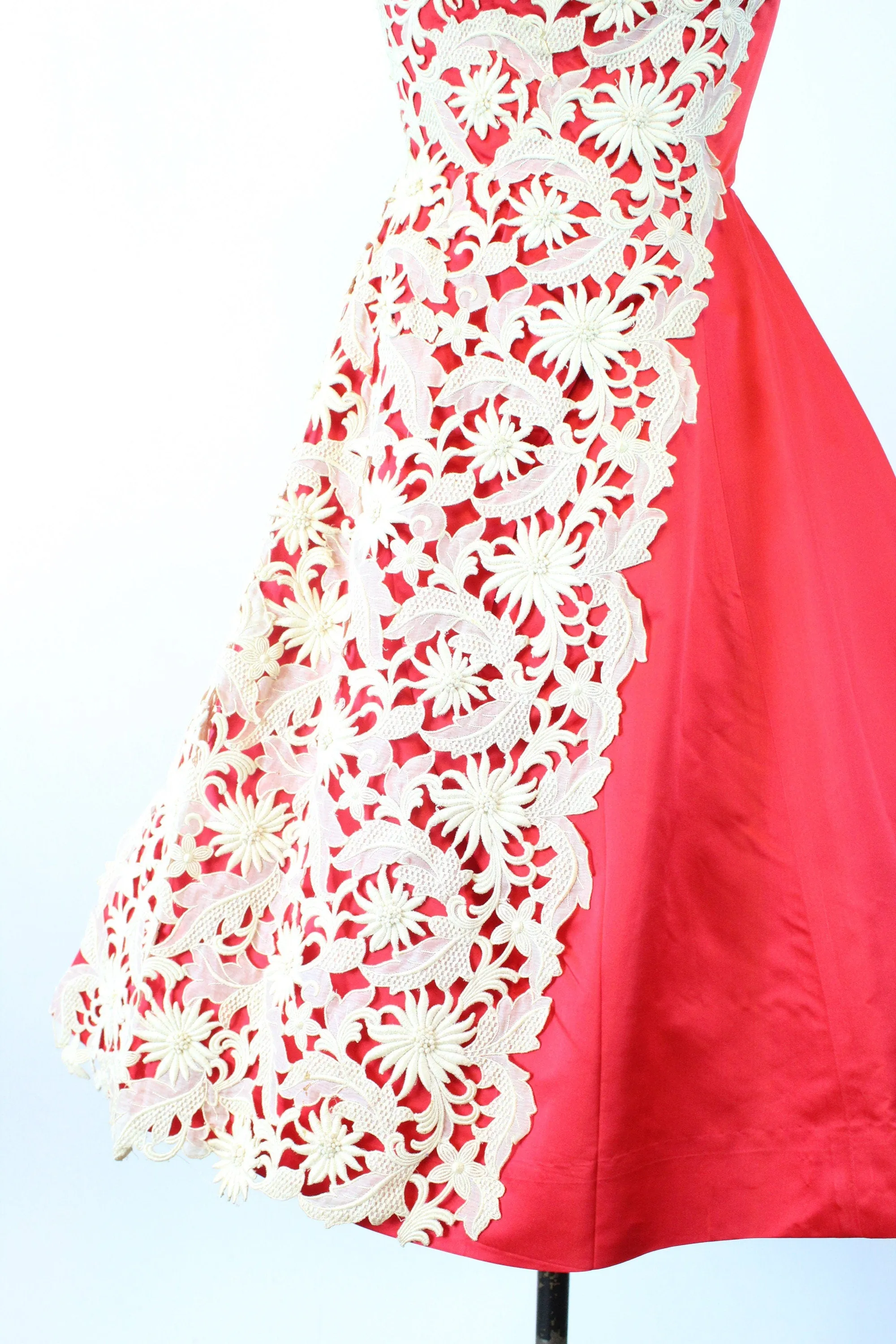 1950s BETTY HIGGINS honolulu strapless lace dress xs | new fall
