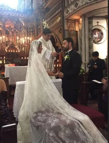 All Over Lace Unique Mantilla Church Bridal Vei APWV0005