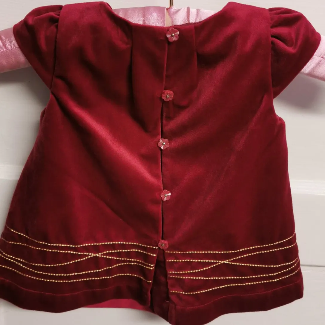 BABY GIRL SIZE 3/6 MONTHS - HEIRLOOMS, Soft Velvet Dress NWOT B38