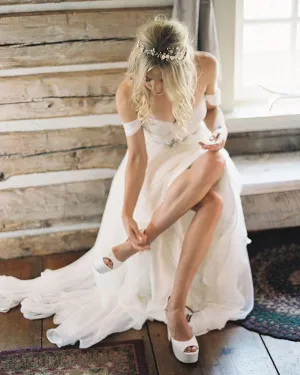 Elegant Off The Shoulder Beading Sash Long Chiffon Wedding Dresses Beach