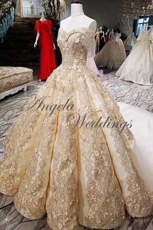 Gold Lace Ball Gown Wedding Dresses with Appliques Beaded