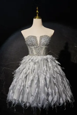 Gorgeous Grey Strapless Beading Homecoming Dresses with Feathers