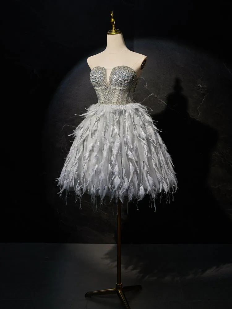Gorgeous Grey Strapless Beading Homecoming Dresses with Feathers