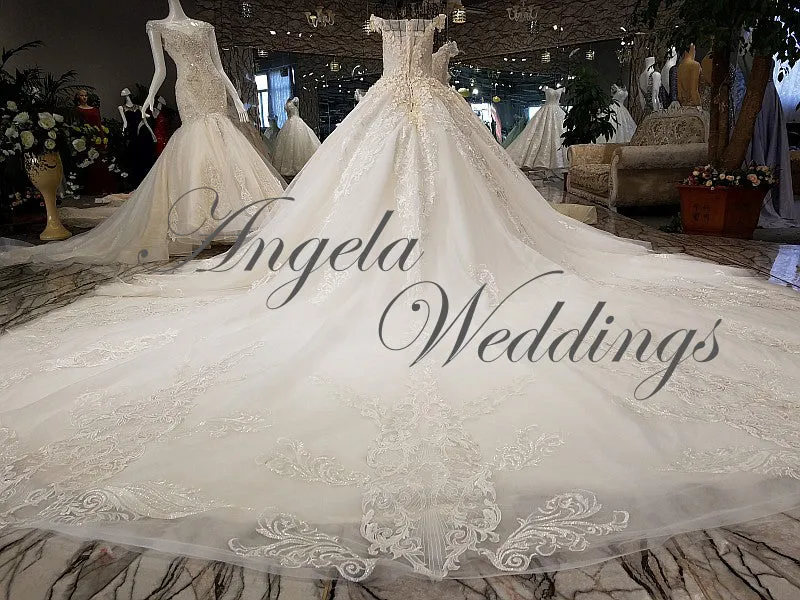 Gorgeous Ivory Ball Gown Wedding Dresses with Flowers Cathedral Train