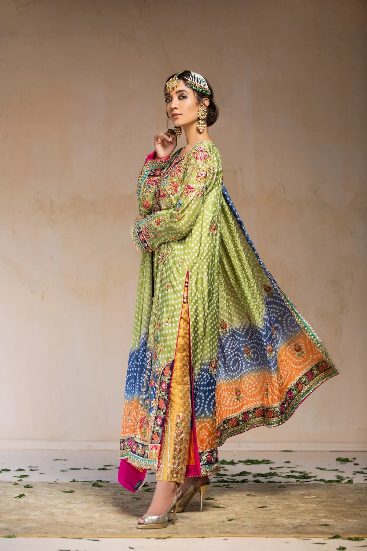 Green Silk Salwar Kameez Pakistani Wedding Dresses