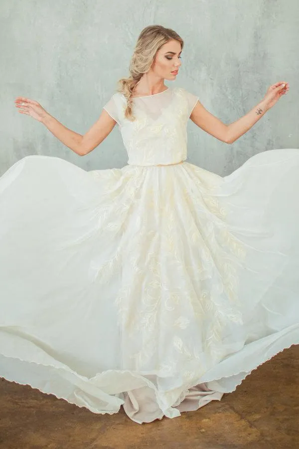 High Neck Chiffon Satin Embroidered Button Zipper Wedding Dress-714863