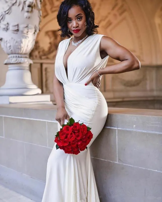 Impressive Sexy Plus Size Trumpet Deep-V Back Brush Train Dress-715633