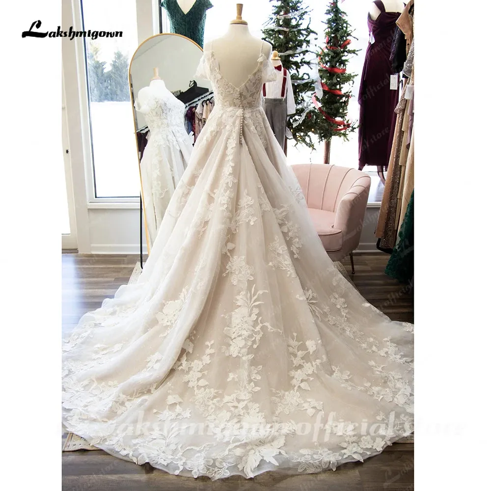 Lakshmigown Luxury Lace Appliques  Wedding Gown with V Neck Spaghetti Straps 2024 Bride Wedding Dress robe de soirée femme