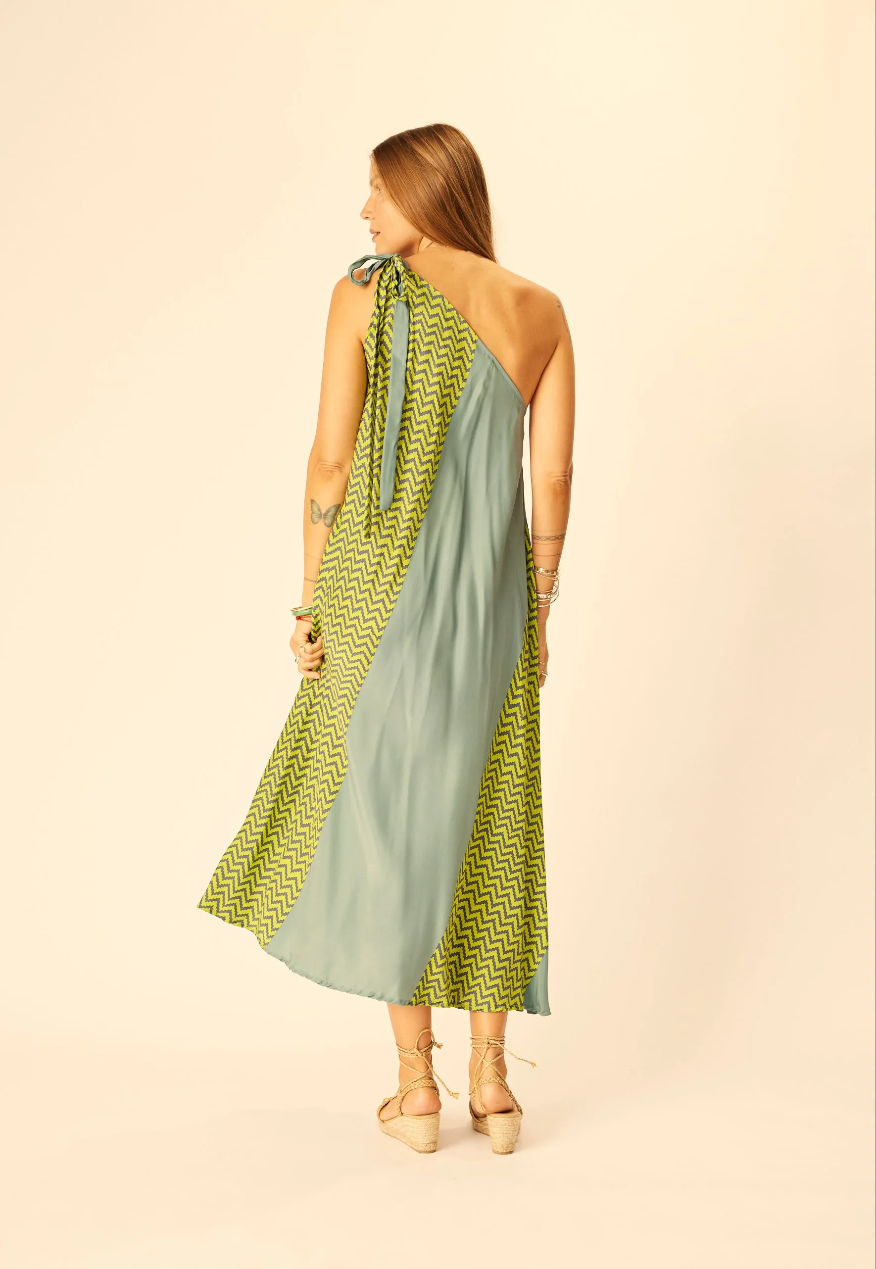 LOLA DRESS