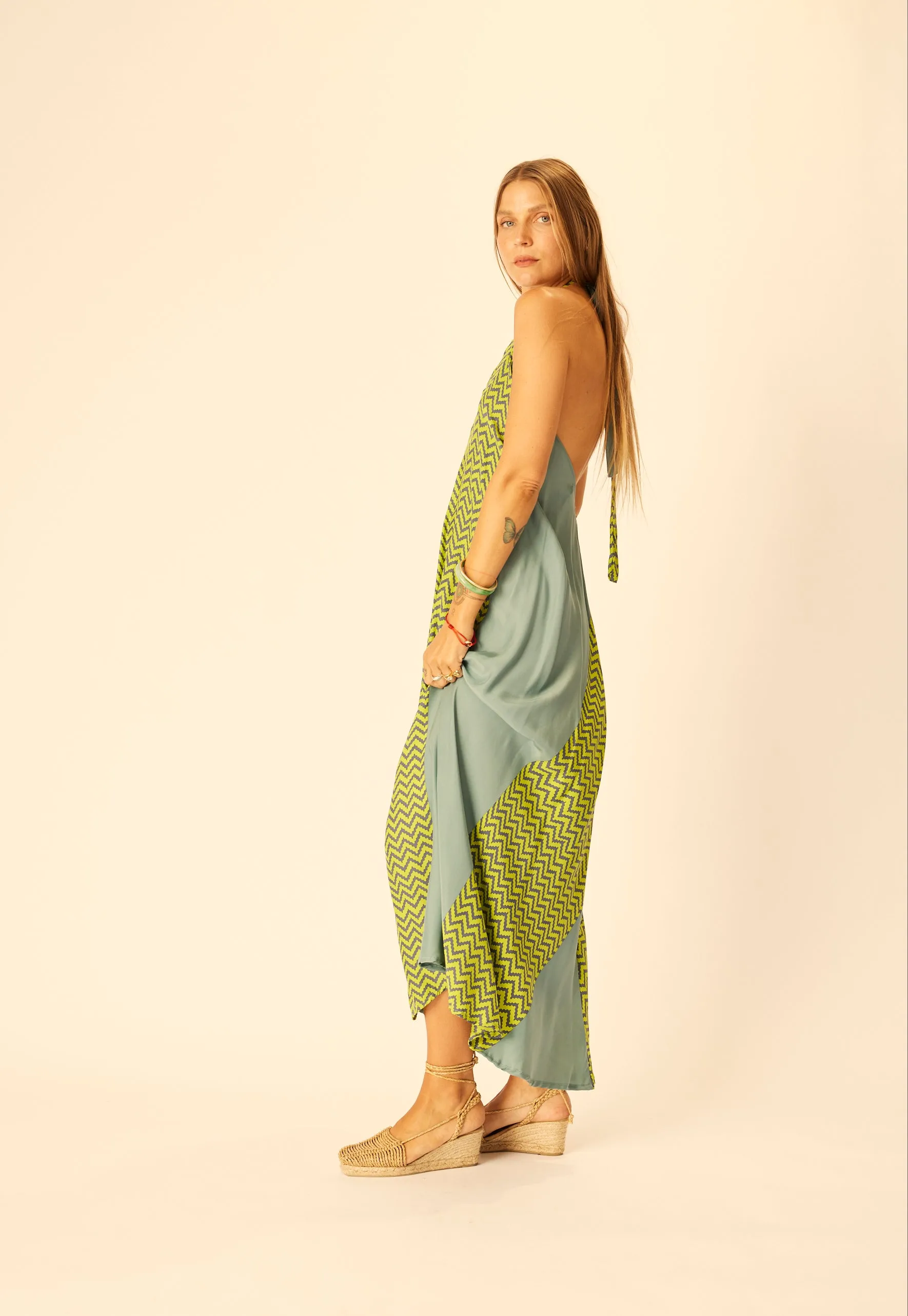 LOLA DRESS