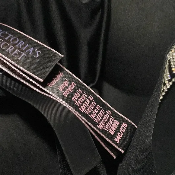 NWOT! Victoria's Secret Fashion Show '24 Women's Bombshell Add-2-Cups