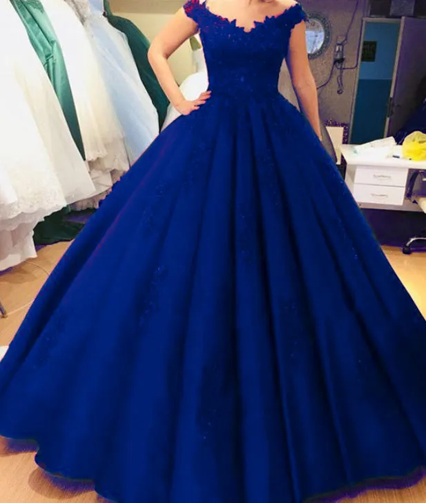 Princess Burgundy Quinceanera Dresses Ball Gowns V-Neck Sweet 16 Dress vestidos de quinceañera