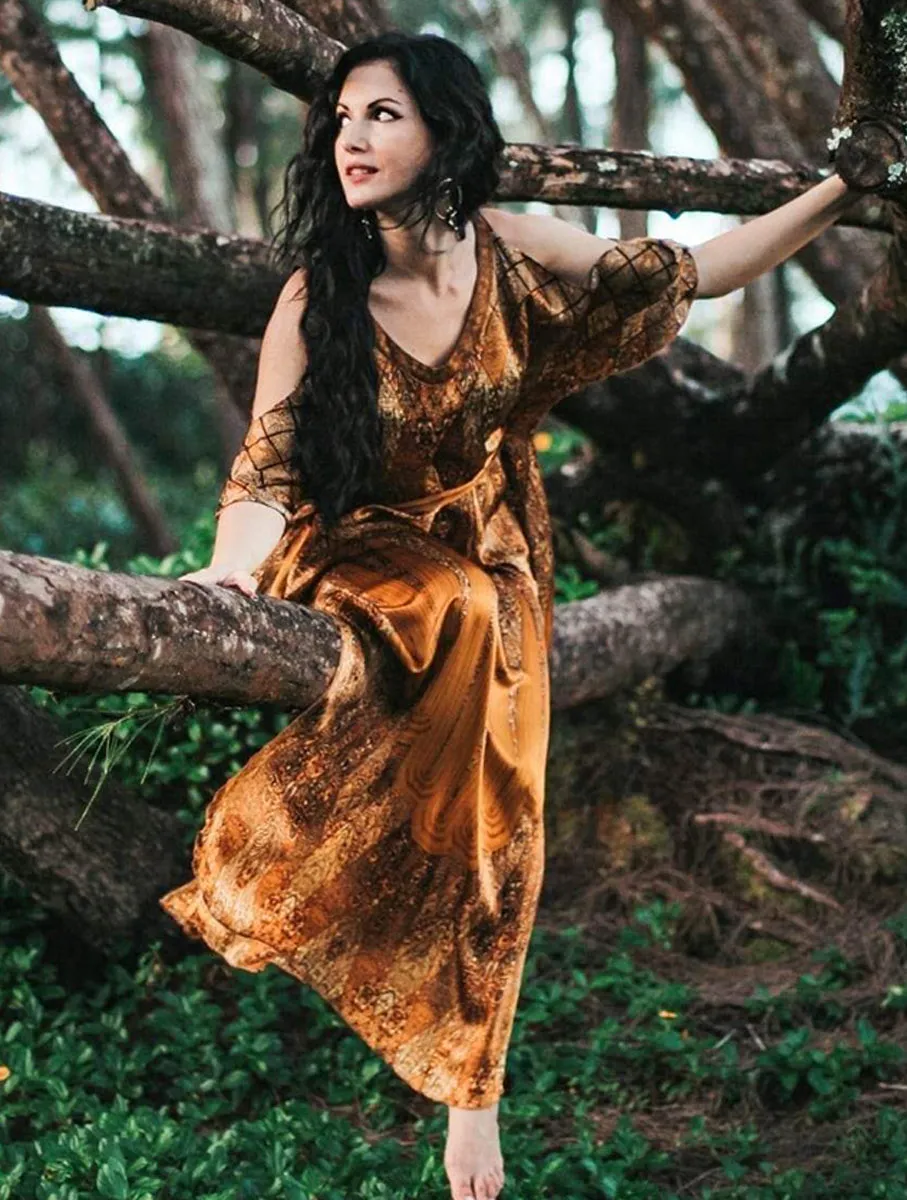 Queen Lakshmi Open Sleeve Dress