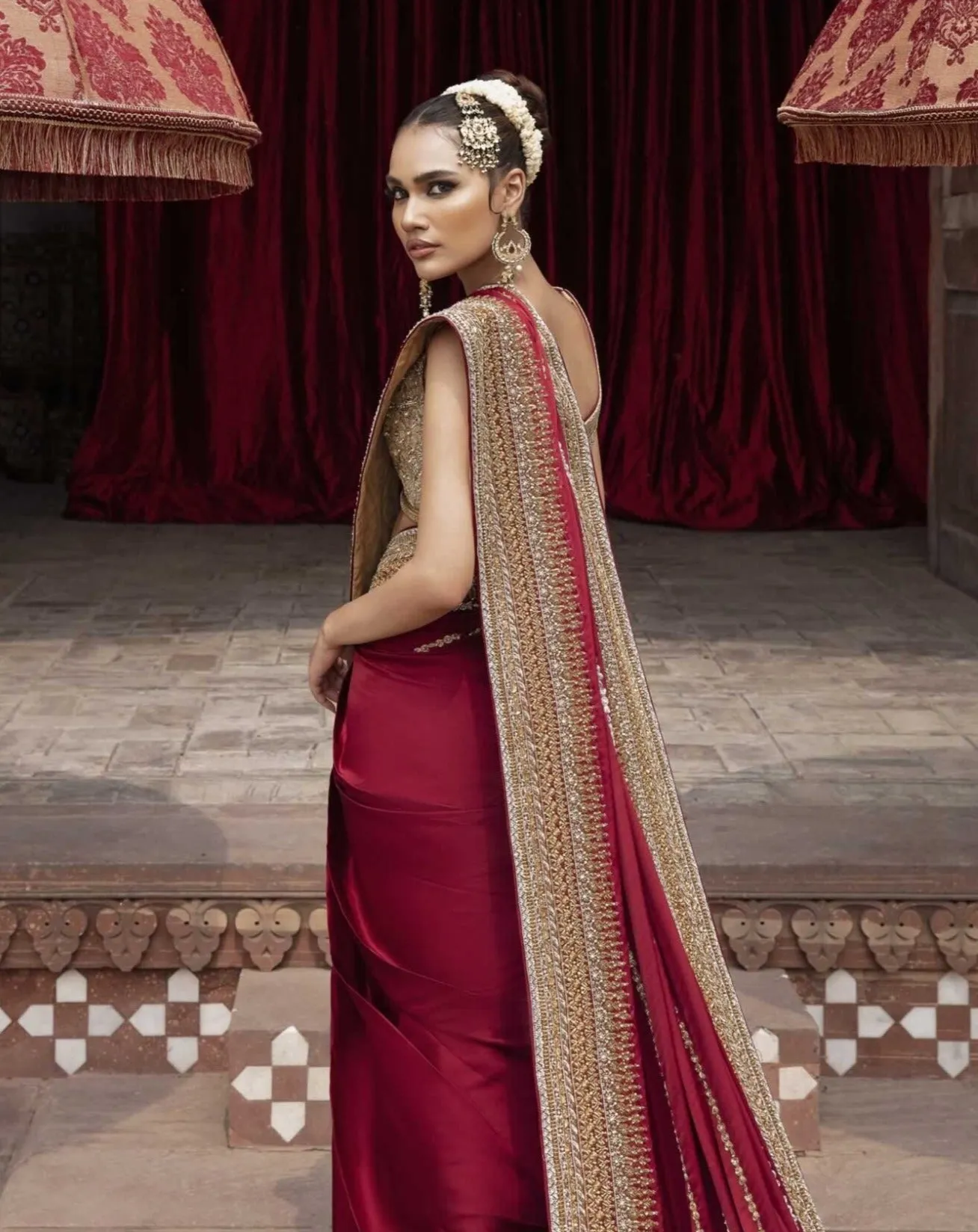 Red Lehenga Saree Bridal Wear Pakistani Wedding Dresses