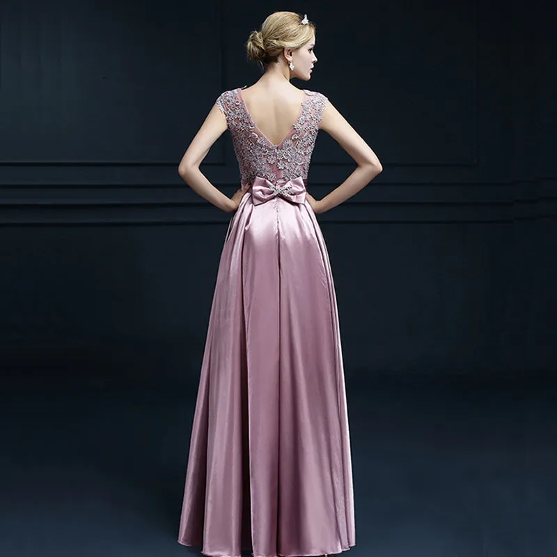 Riley Lace Runway Dresses