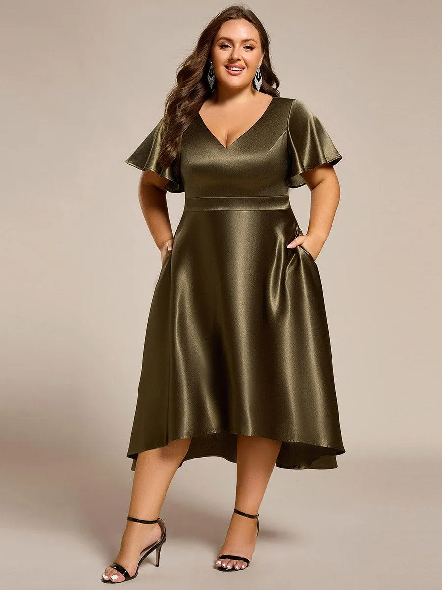 Robe d'invitée mi-longue en satin à ourlet haut-bas