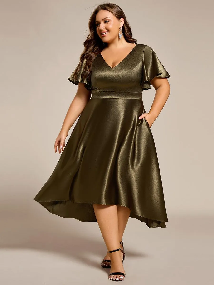 Robe d'invitée mi-longue en satin à ourlet haut-bas
