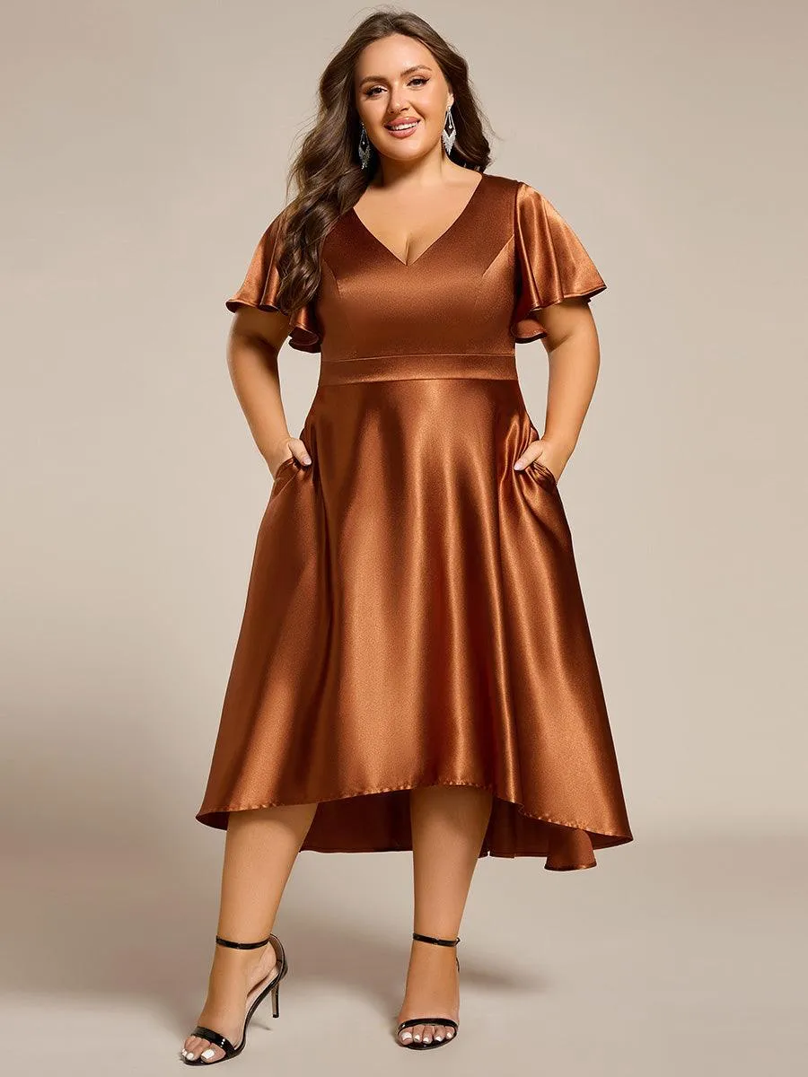 Robe d'invitée mi-longue en satin à ourlet haut-bas