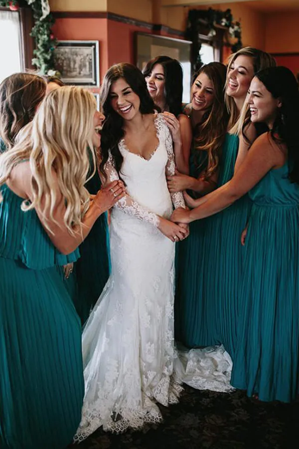 Roycebridal Gorgeous Mermaid V-neck Open Back Lace Long Sleeves Wedding Dresses with Train,MW472