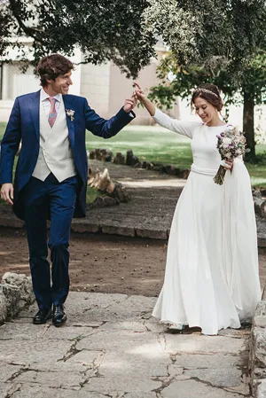 Roycebridal Simple Cornflower A-line Ivory Satin Embroidery Long Sleeves Wedding Dresses,MW373