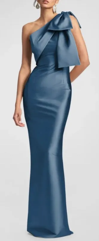 Sachin & Babi Bonnie Gown - Size 8