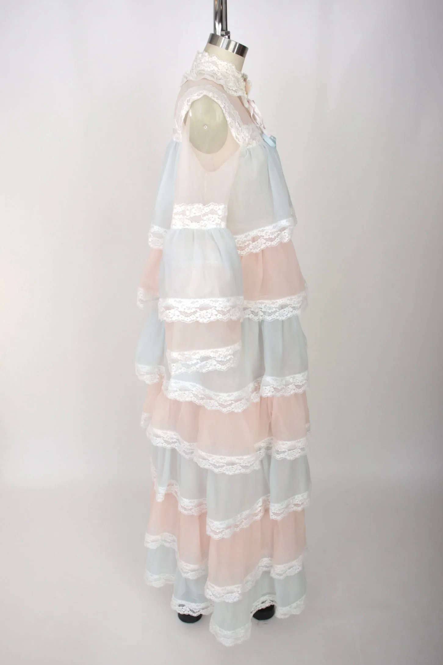 Saks Fifth Avenue Chiffon & Lace Dressing Gown