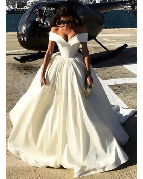 Sexy Off The Shoulder Wedding Dresses 2019 Cap Sleeve Satin Bridal Wedding Dress Ball Gowns Ruffles