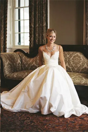 Sexy Spaghetti Straps Taffeta Sleeveless Beach Wedding Dresses Bridal Gown OHD128