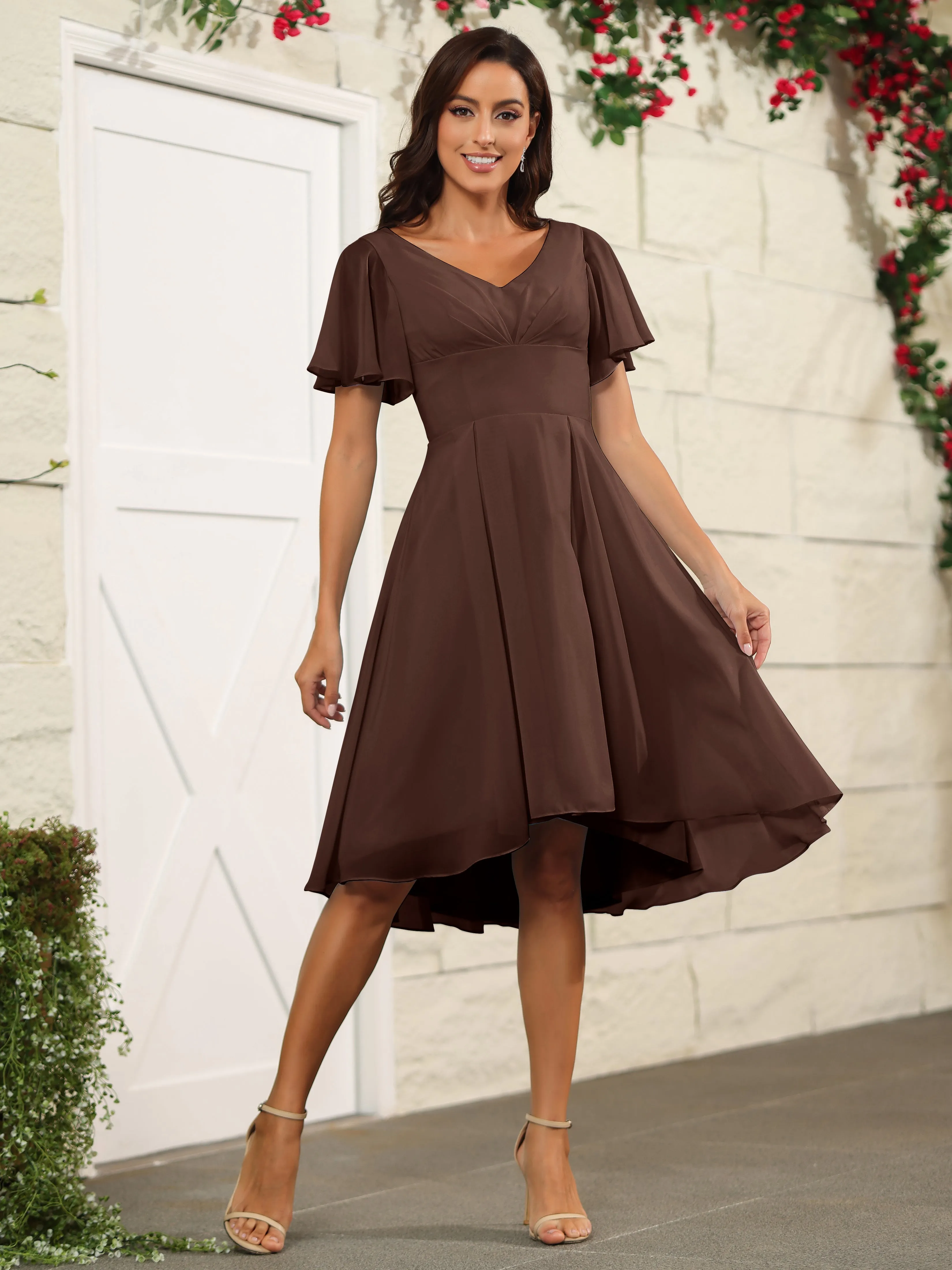 Short Sleeves Chiffon V Neck Knee Length Bridesmaid Dresses