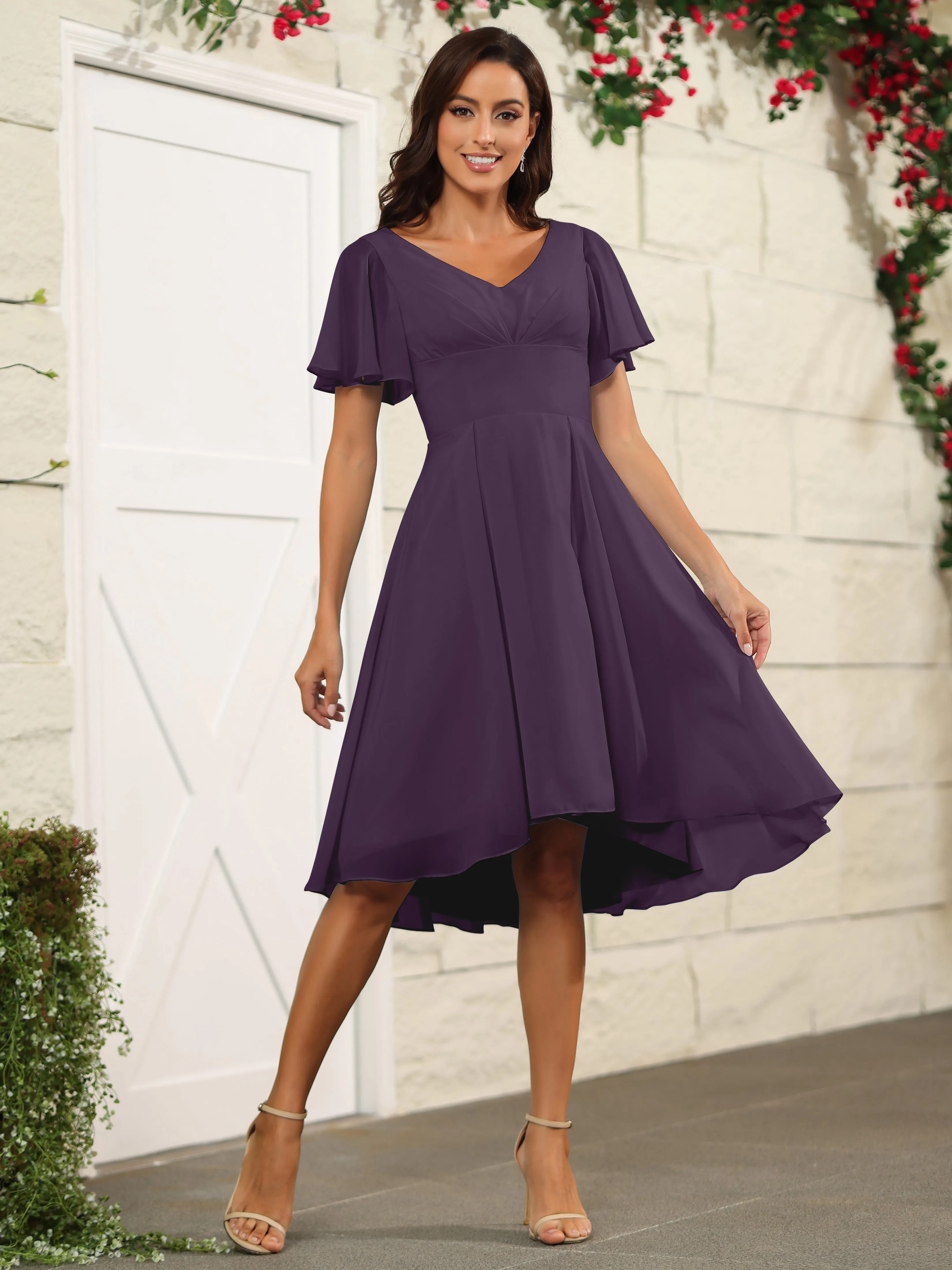 Short Sleeves Chiffon V Neck Knee Length Bridesmaid Dresses