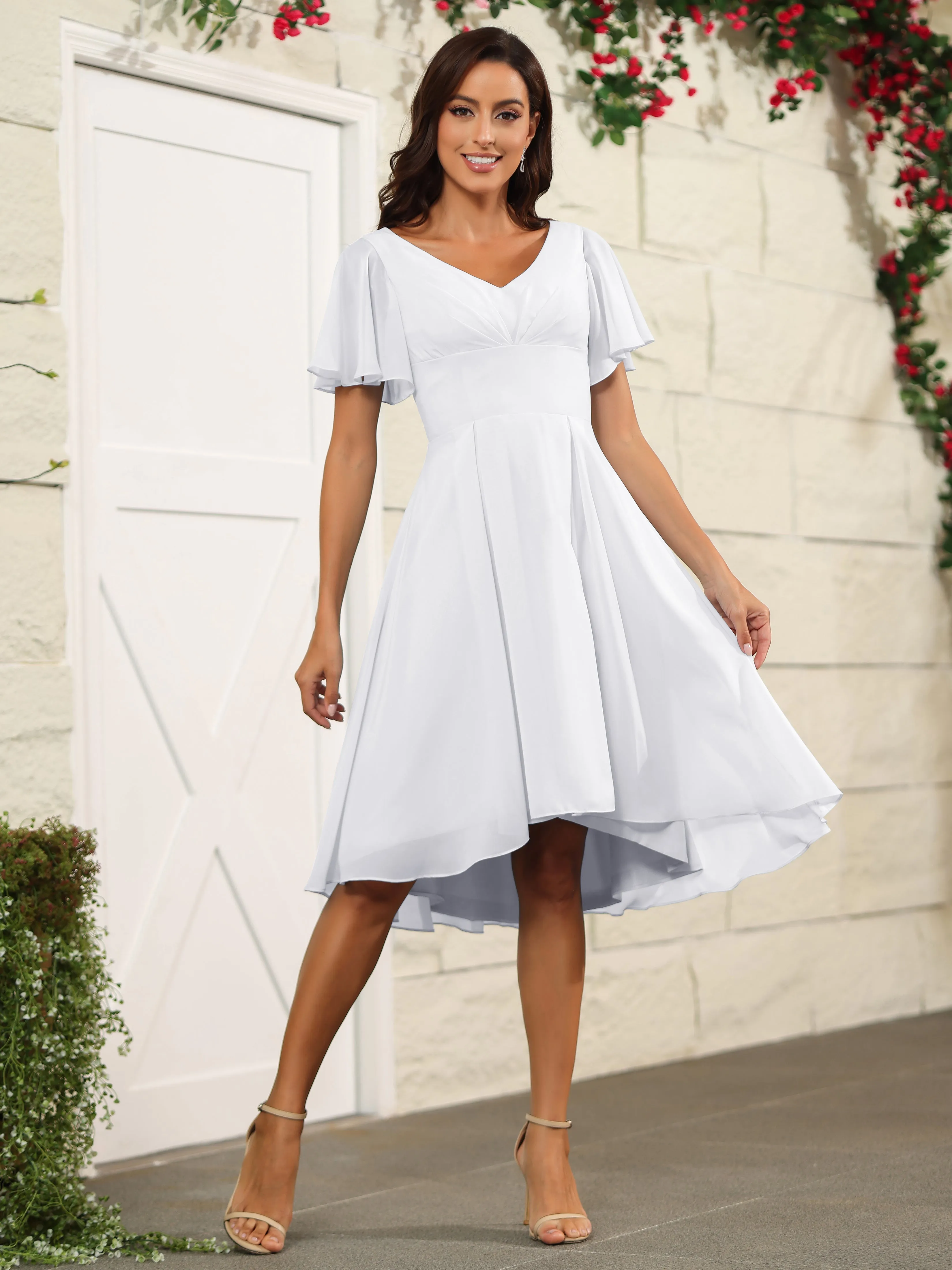 Short Sleeves Chiffon V Neck Knee Length Bridesmaid Dresses