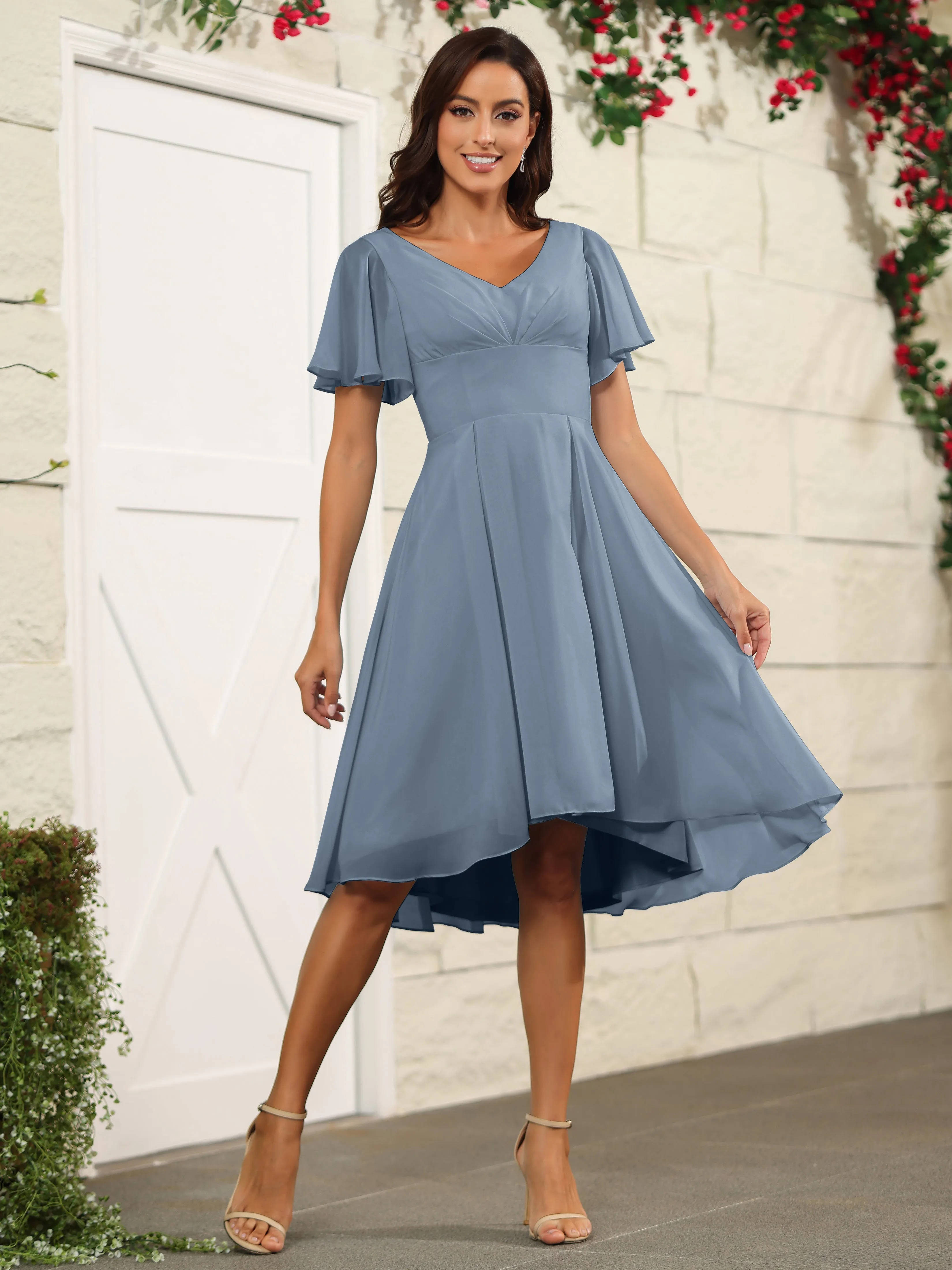 Short Sleeves Chiffon V Neck Knee Length Bridesmaid Dresses