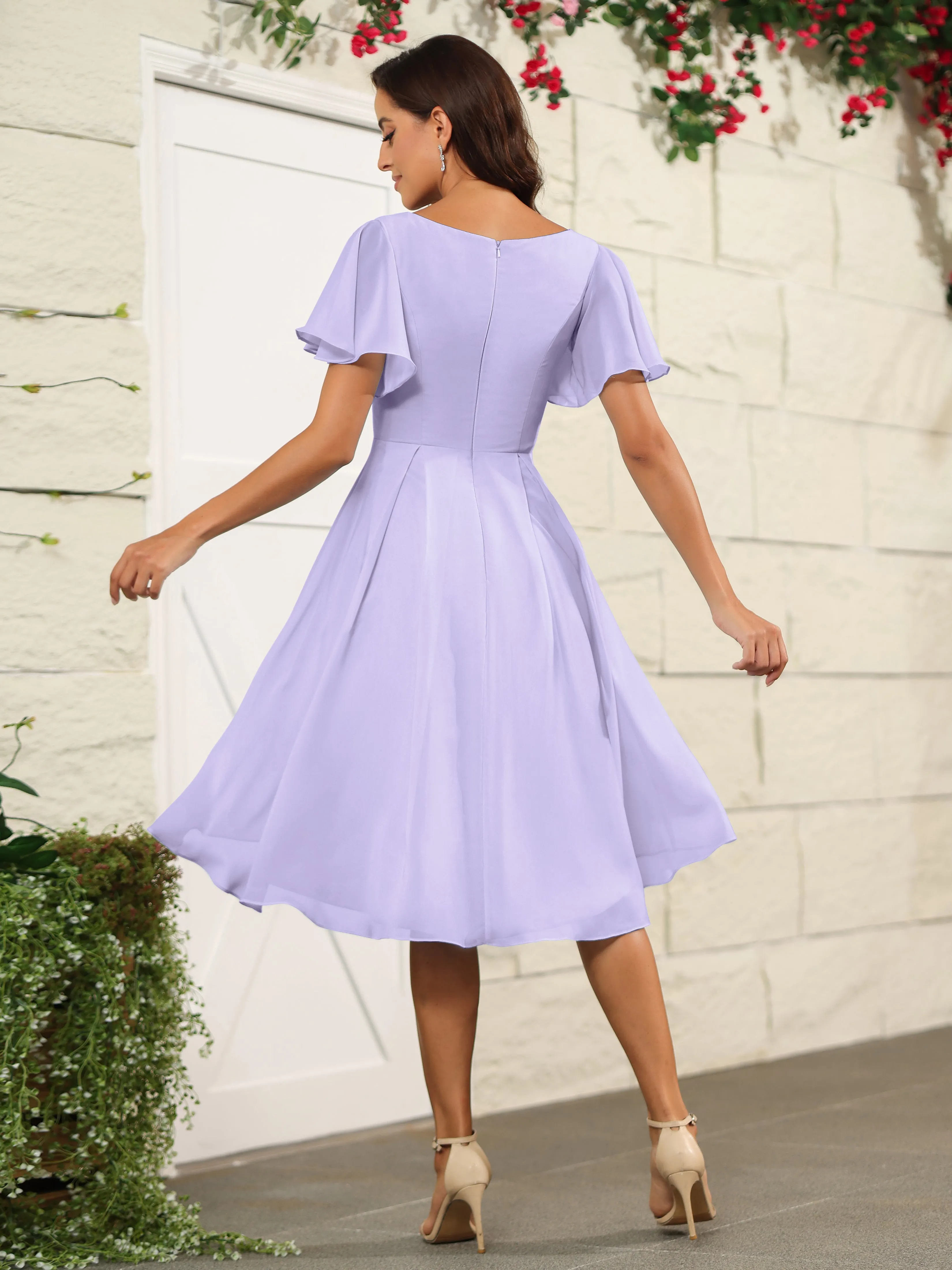 Short Sleeves Chiffon V Neck Knee Length Bridesmaid Dresses