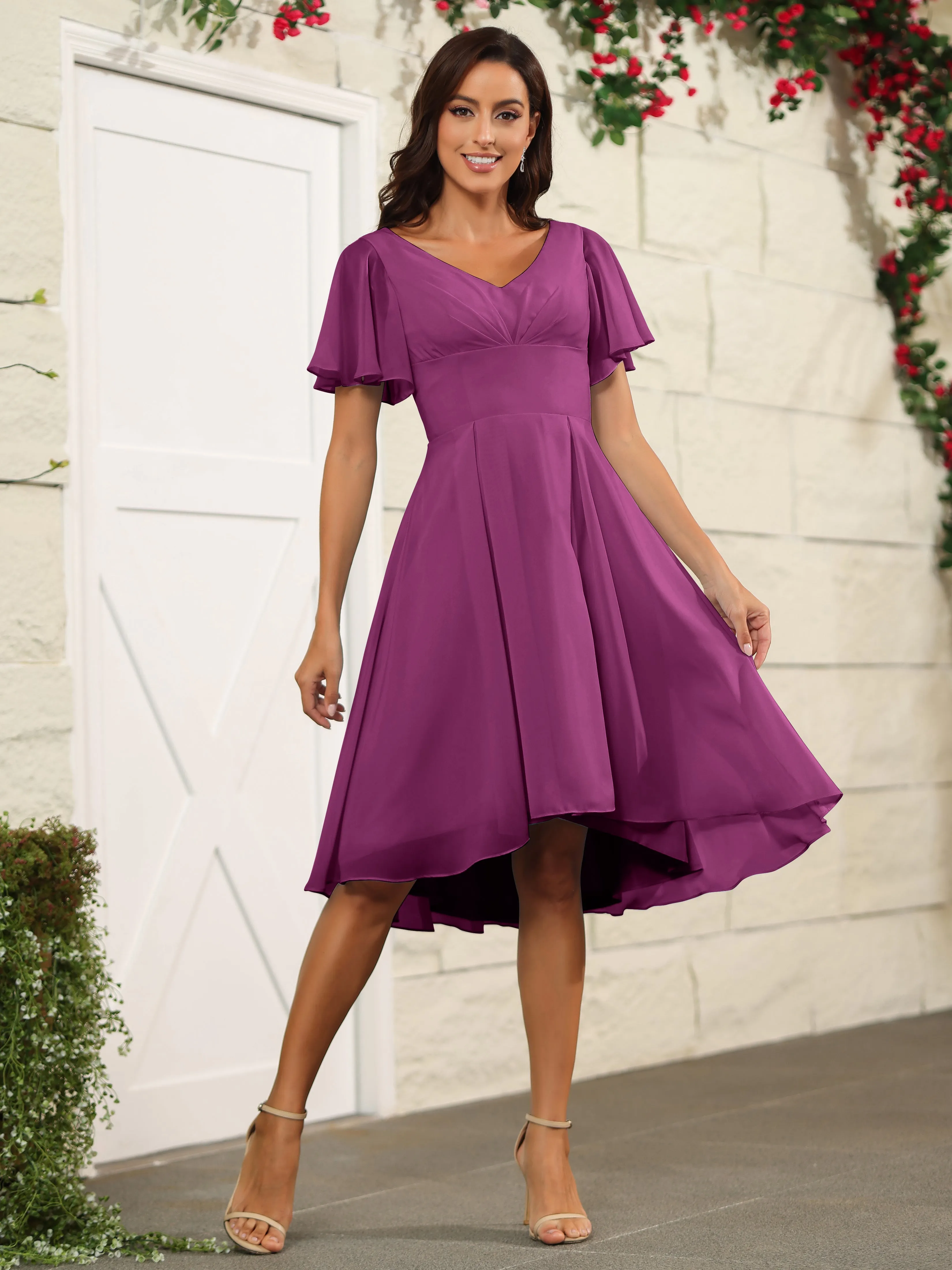 Short Sleeves Chiffon V Neck Knee Length Bridesmaid Dresses