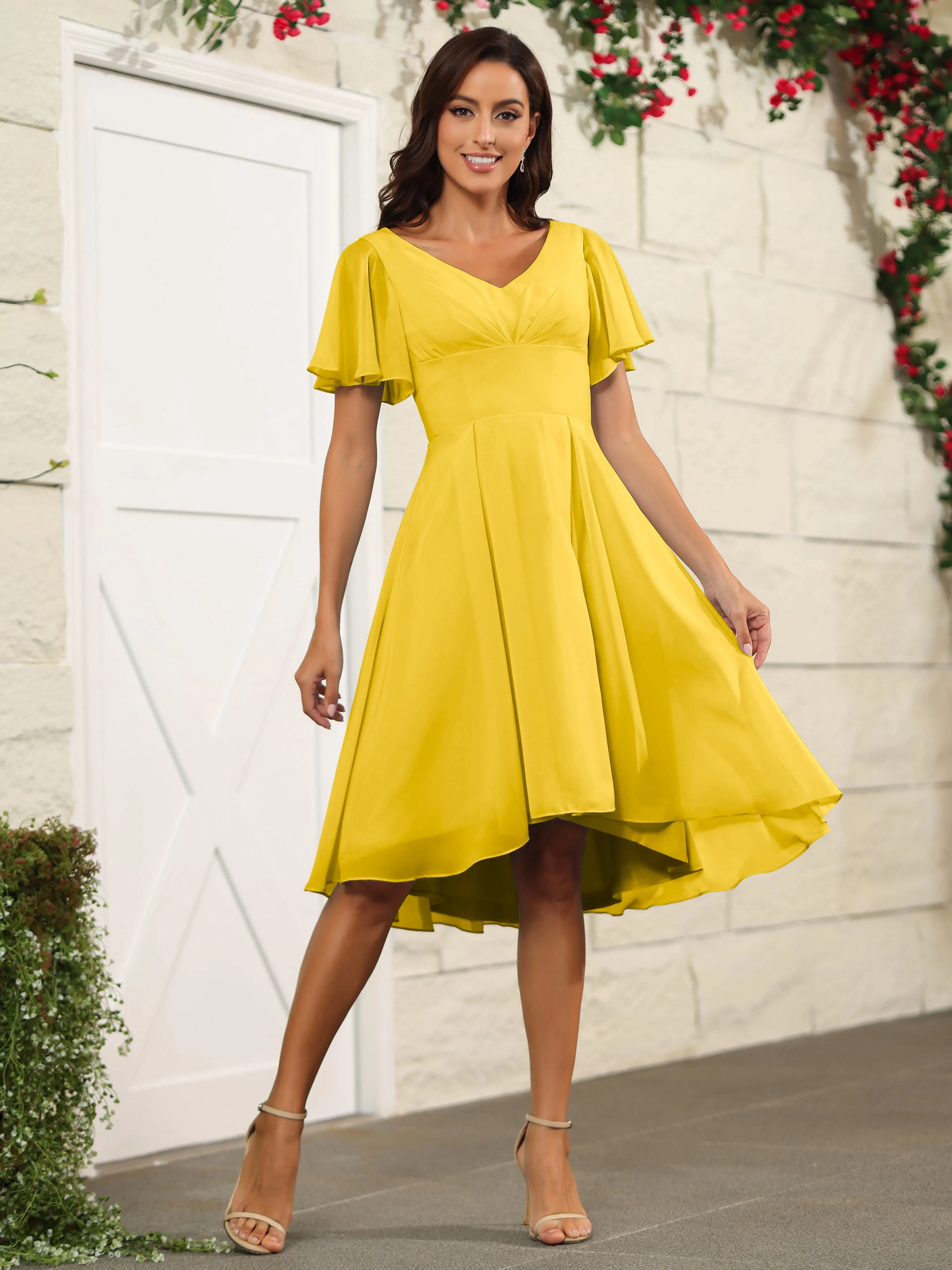Short Sleeves Chiffon V Neck Knee Length Bridesmaid Dresses