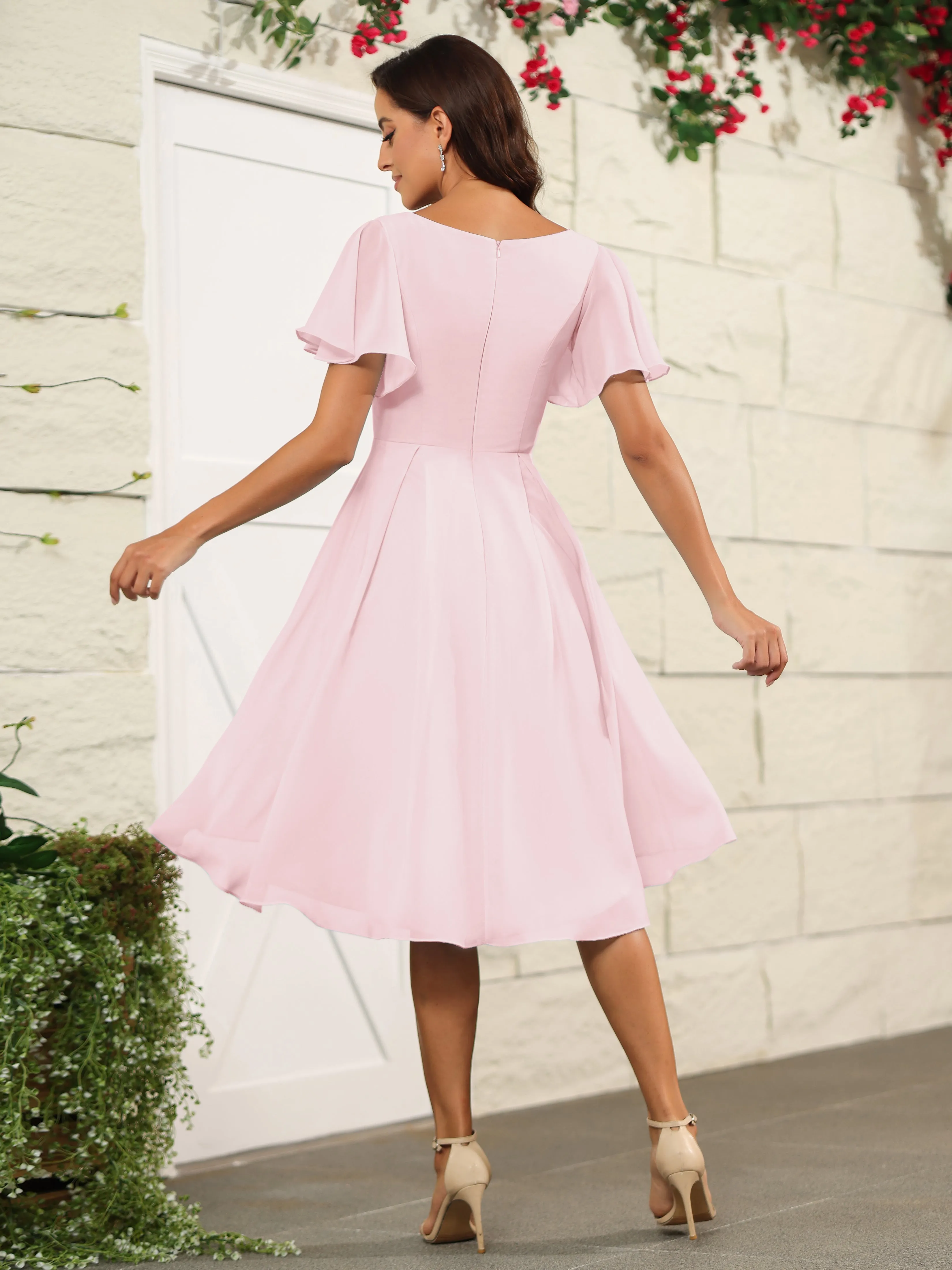 Short Sleeves Chiffon V Neck Knee Length Bridesmaid Dresses