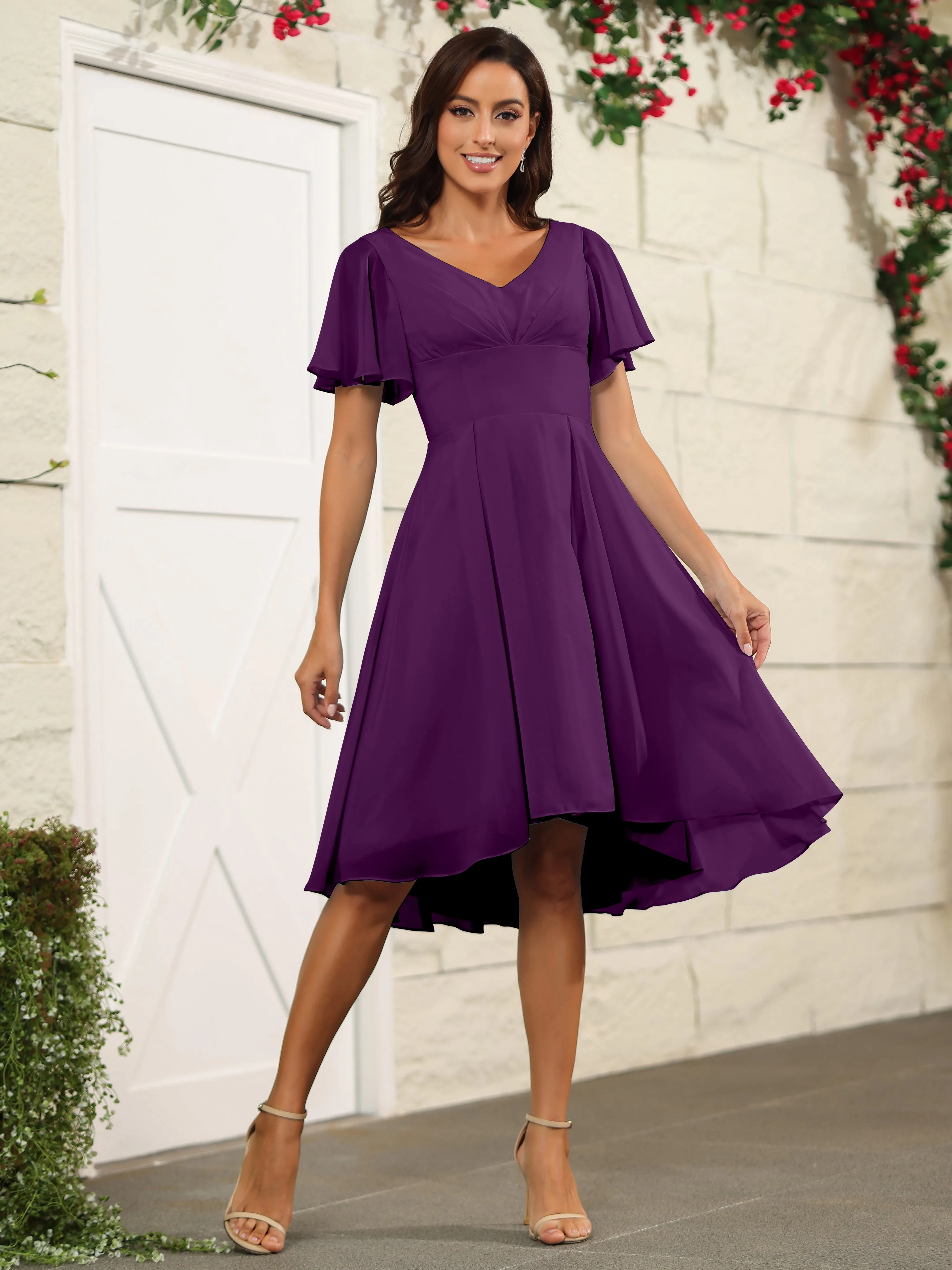 Short Sleeves Chiffon V Neck Knee Length Bridesmaid Dresses