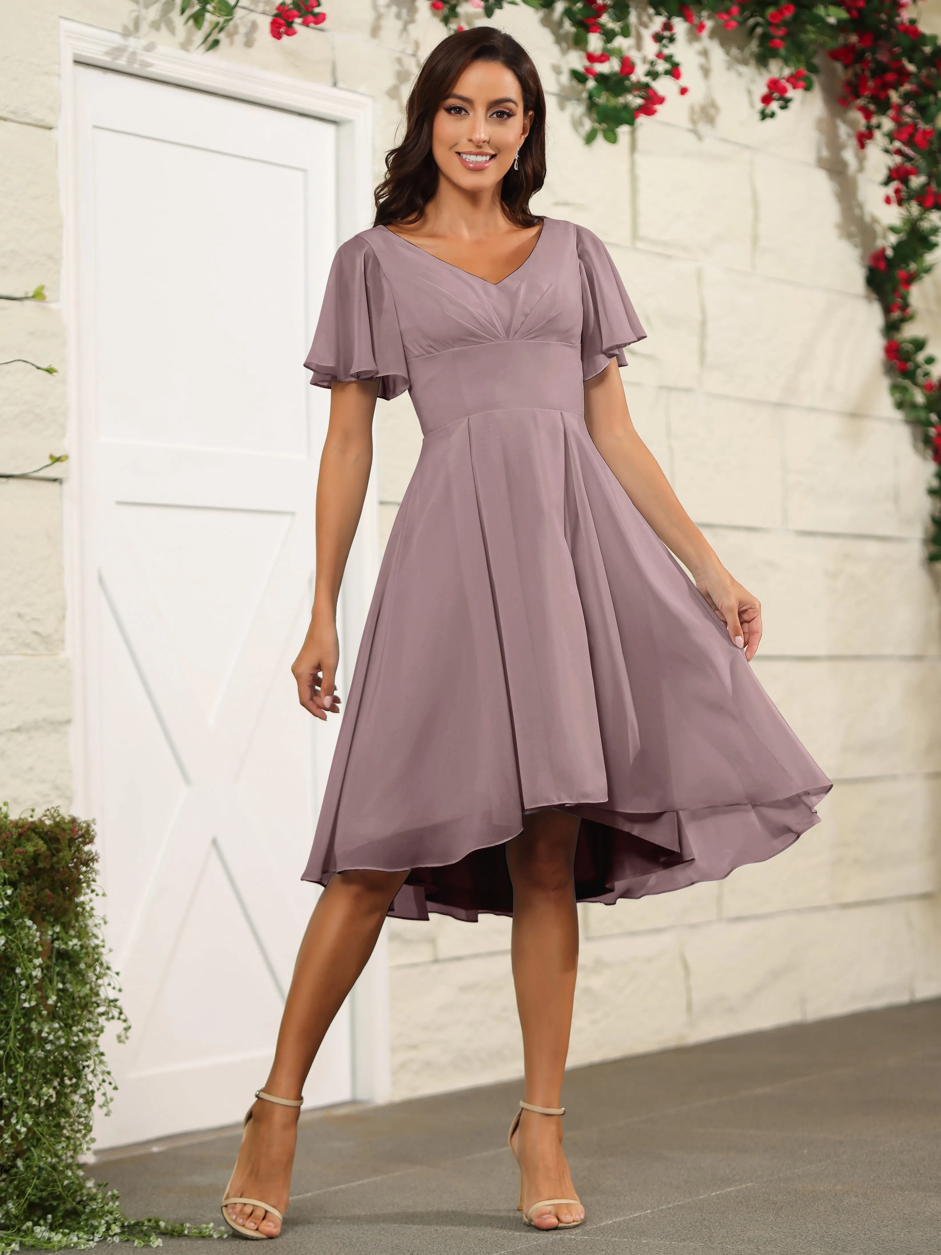 Short Sleeves Chiffon V Neck Knee Length Bridesmaid Dresses