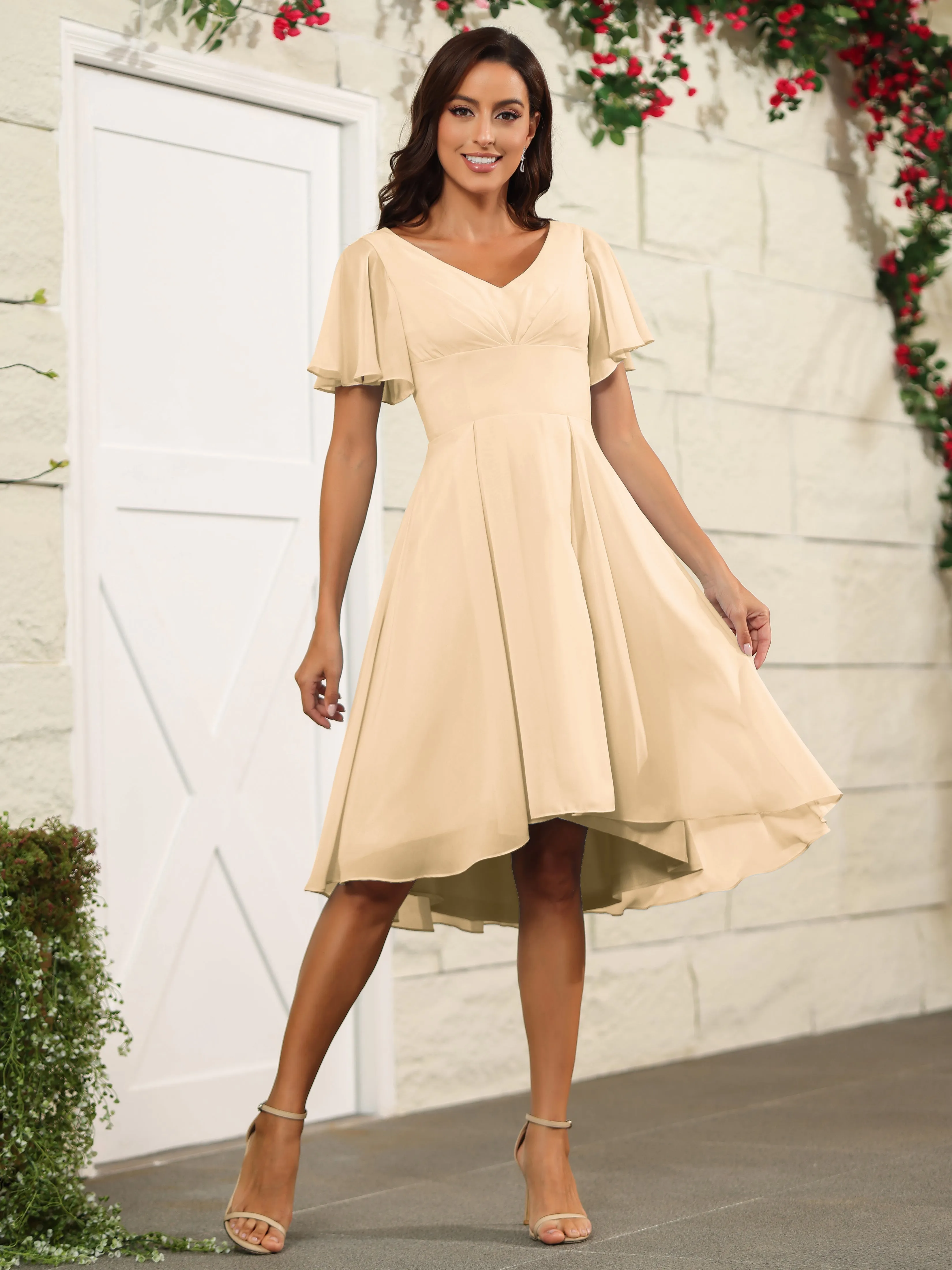 Short Sleeves Chiffon V Neck Knee Length Bridesmaid Dresses