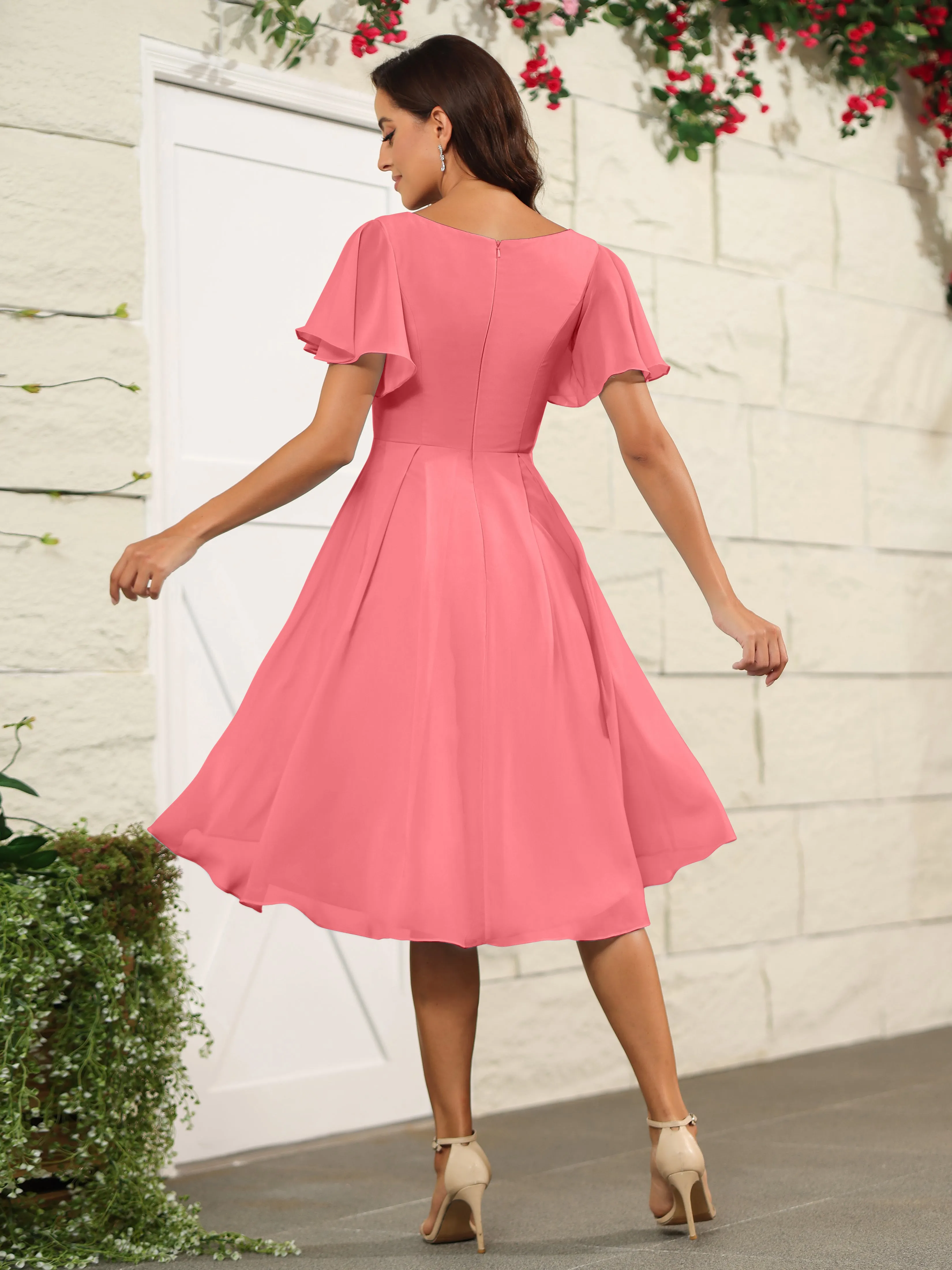 Short Sleeves Chiffon V Neck Knee Length Bridesmaid Dresses