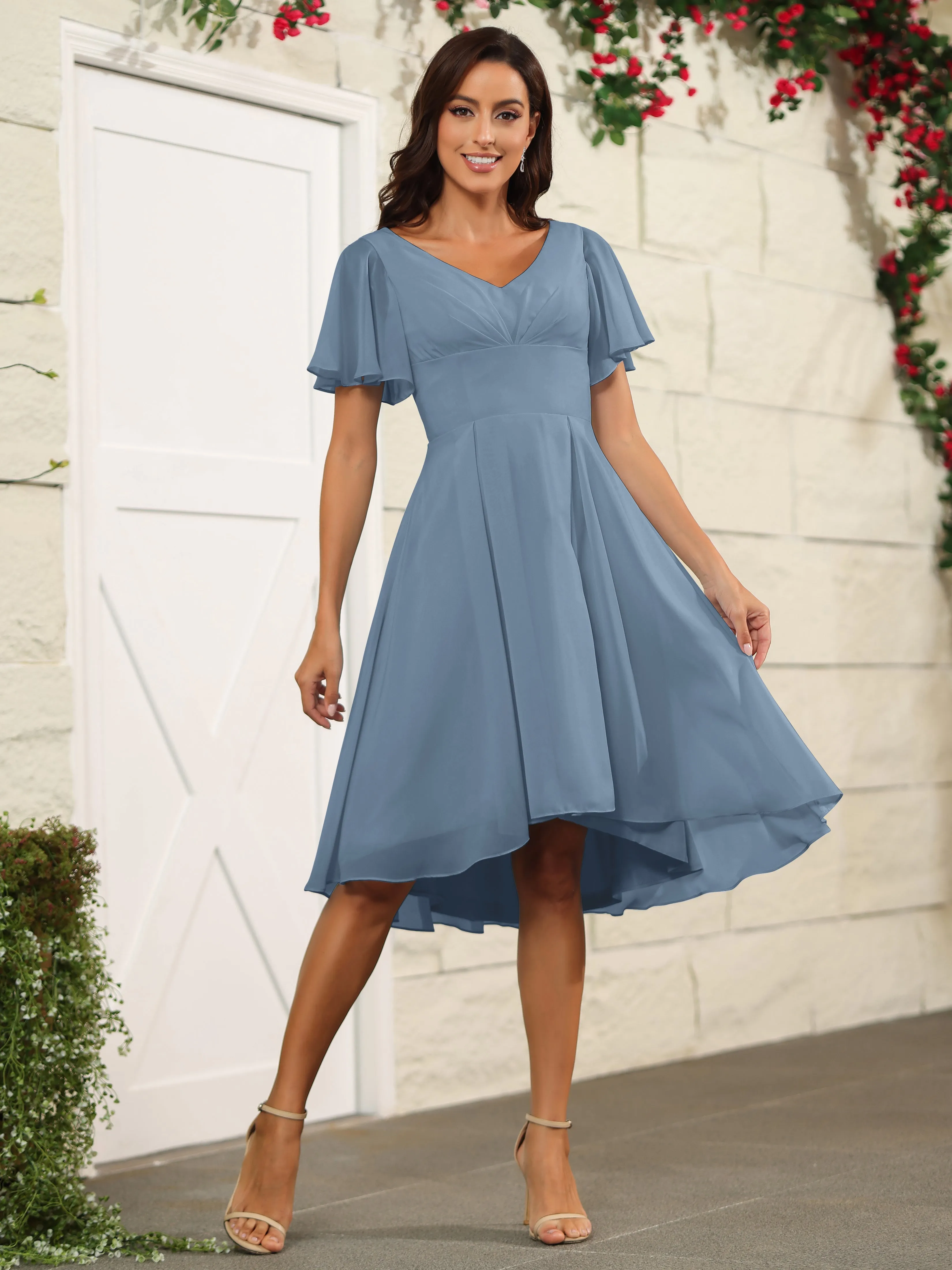 Short Sleeves Chiffon V Neck Knee Length Bridesmaid Dresses