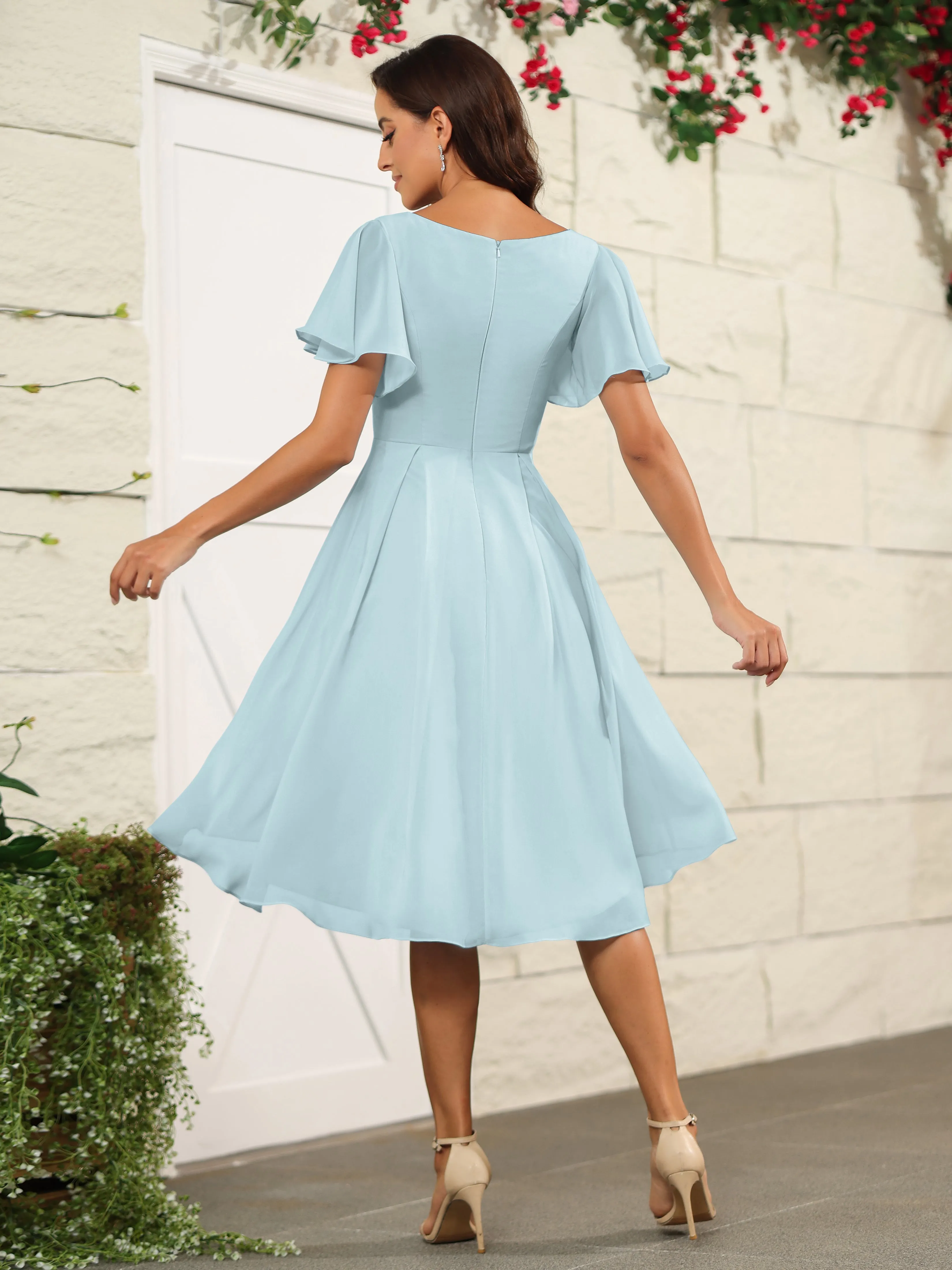 Short Sleeves Chiffon V Neck Knee Length Bridesmaid Dresses