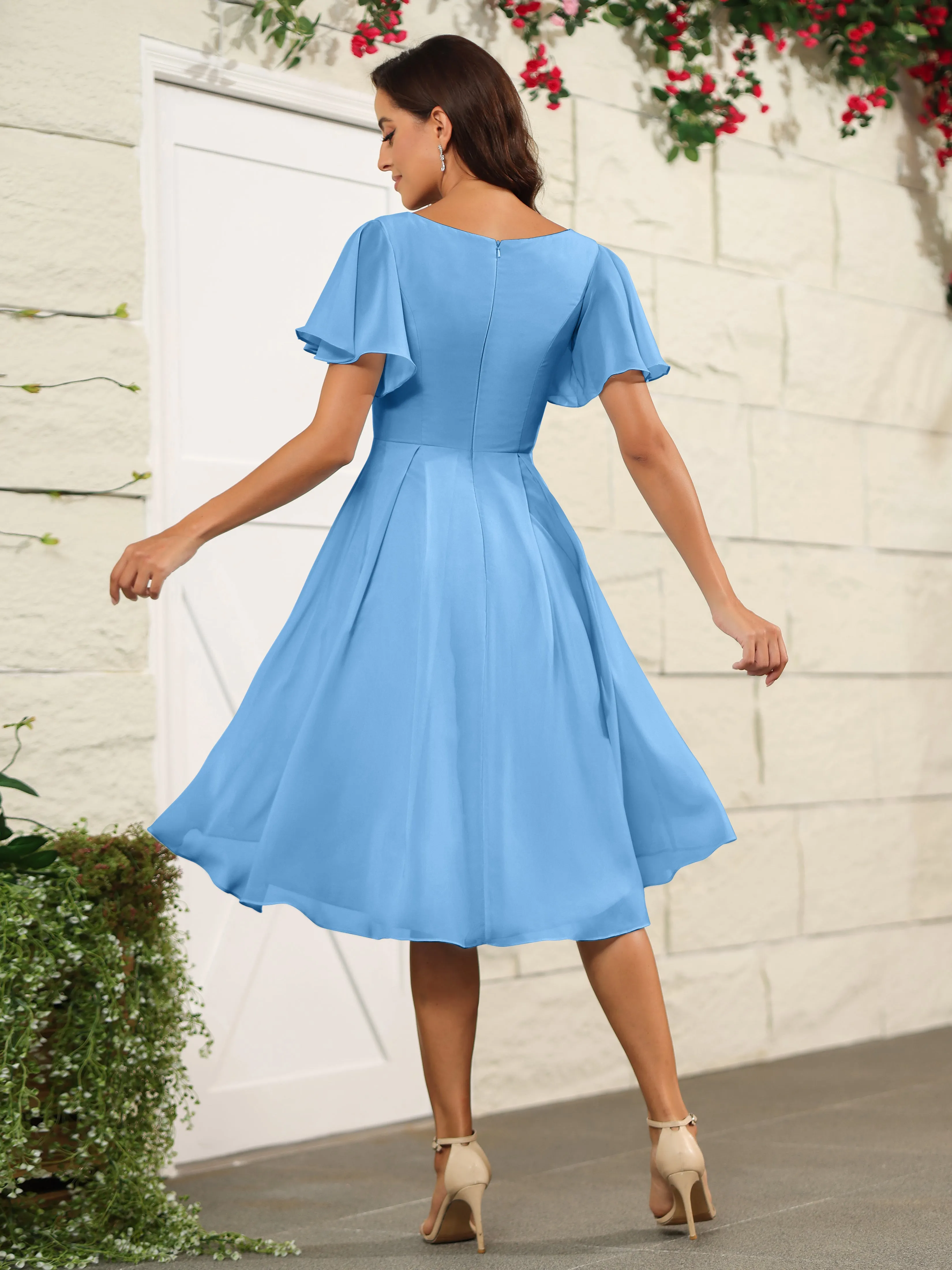Short Sleeves Chiffon V Neck Knee Length Bridesmaid Dresses