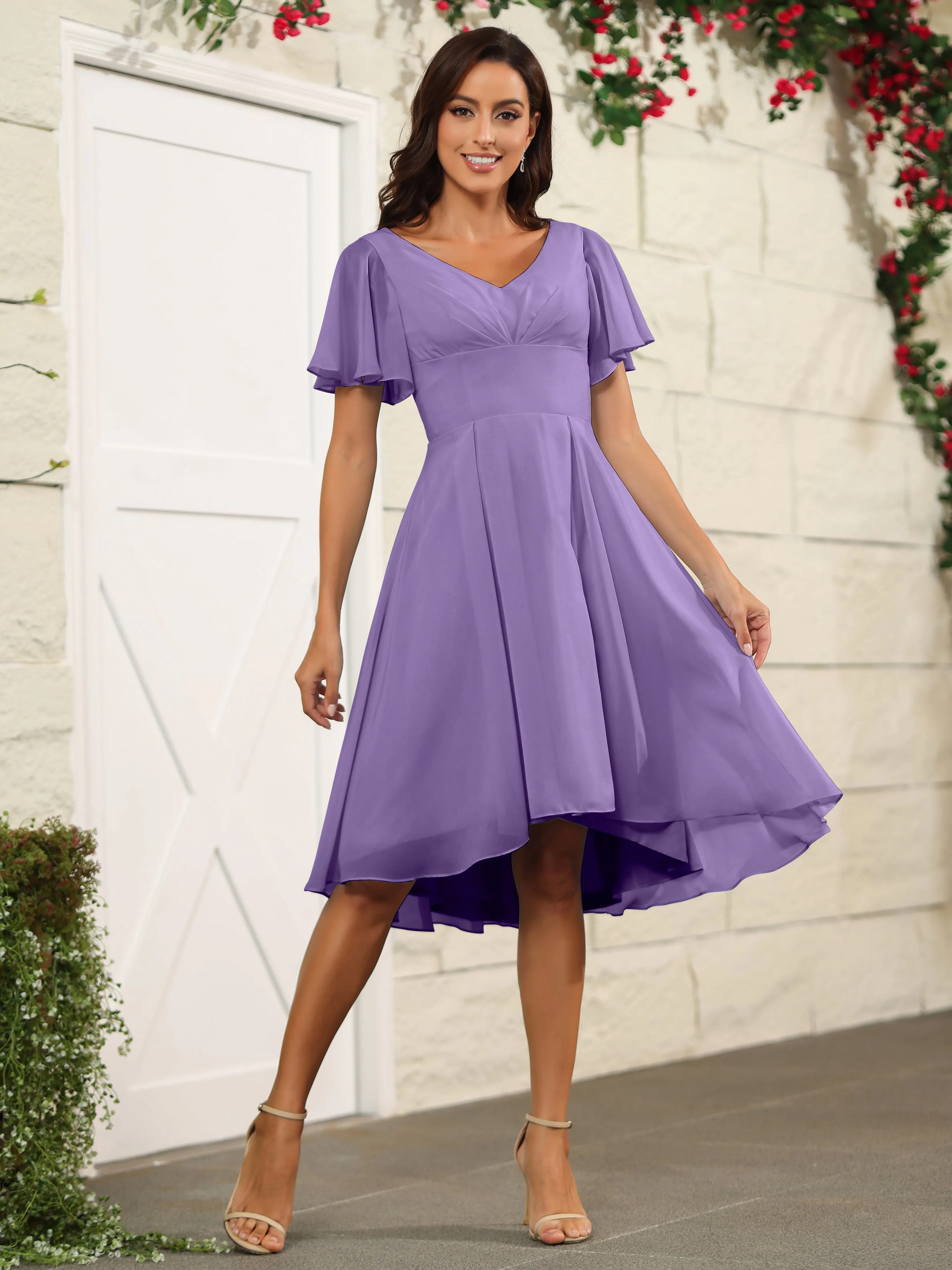 Short Sleeves Chiffon V Neck Knee Length Bridesmaid Dresses