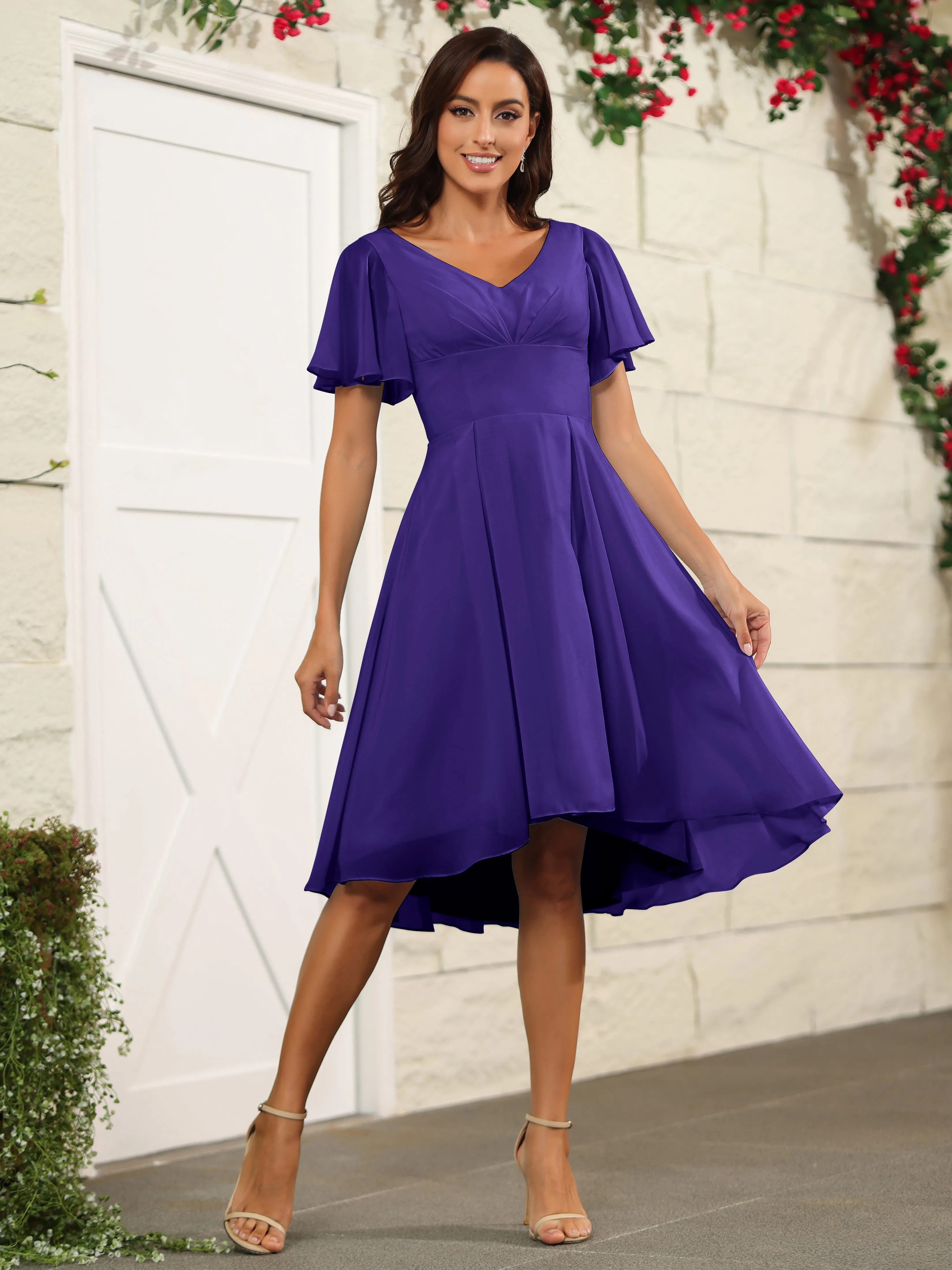Short Sleeves Chiffon V Neck Knee Length Bridesmaid Dresses