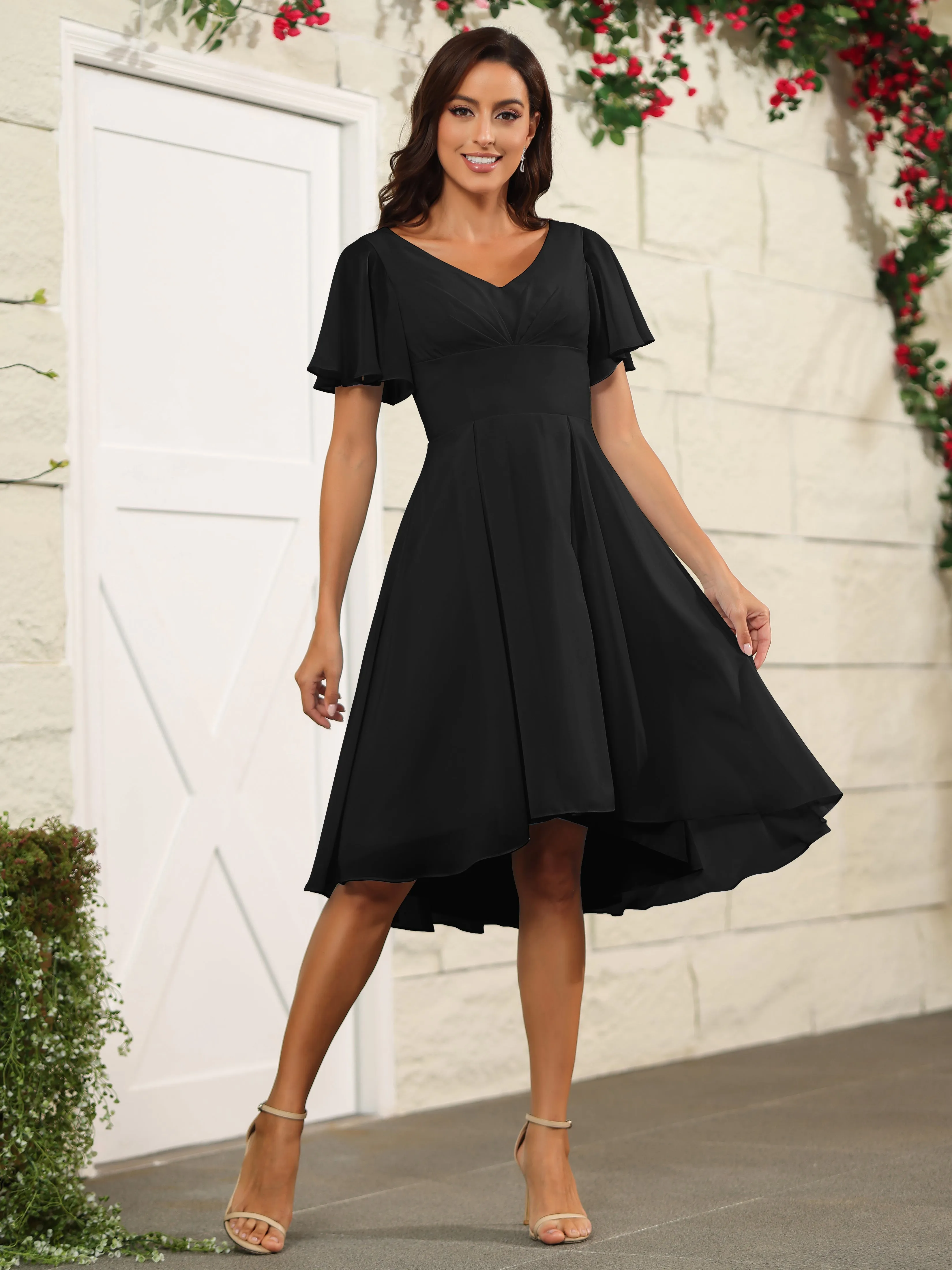 Short Sleeves Chiffon V Neck Knee Length Bridesmaid Dresses