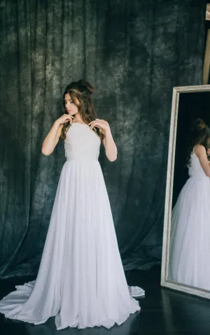 Simple A-Line Sleeveless Sleeve Chiffon Lace Wedding Dress-712228