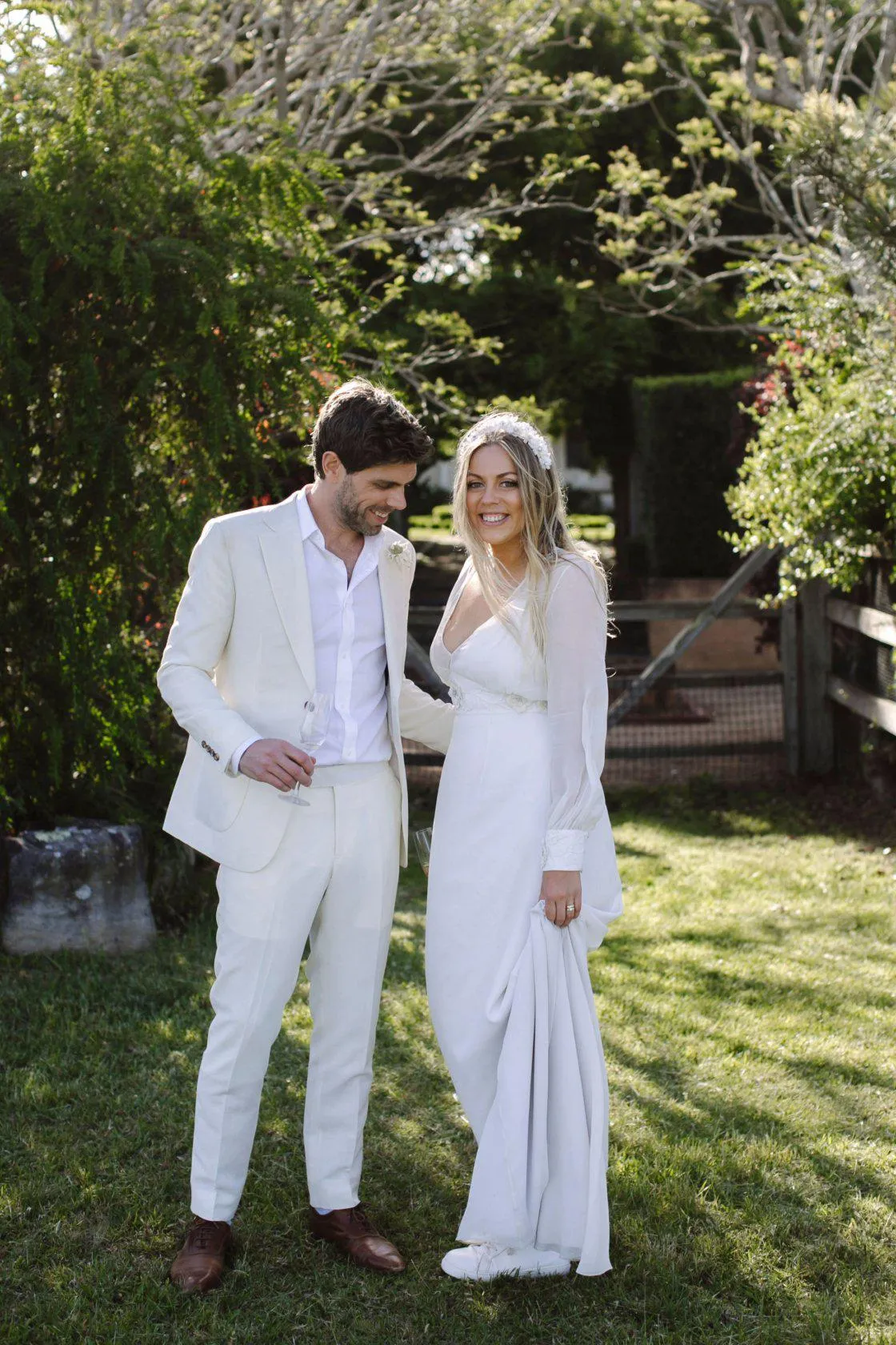 Simple V-neck Long Sleeves Ivory Chiffon A-line Long Cheap Wedding Dresses, WDS0024