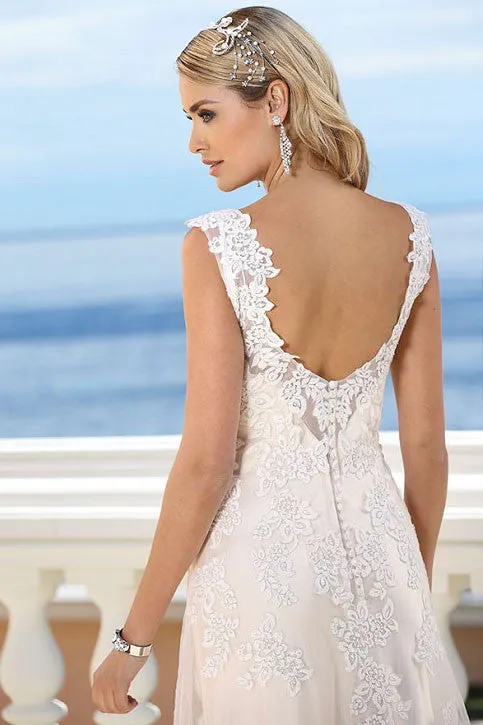 Square Maxi Appliqued Lace Wedding Dress With Court Train And V Back-MK_702705